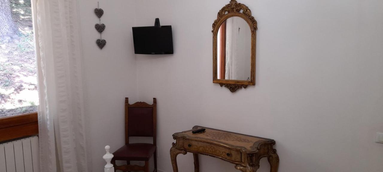 B&B Il Santo Pellegrino Adrara San Rocco Bagian luar foto