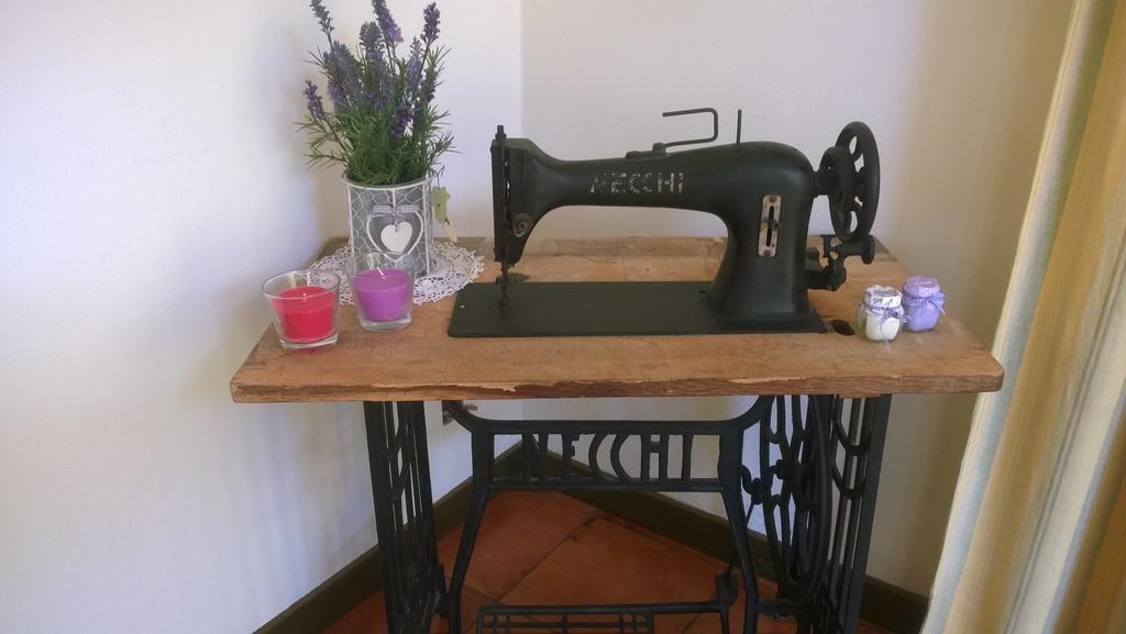 B&B Il Santo Pellegrino Adrara San Rocco Bagian luar foto