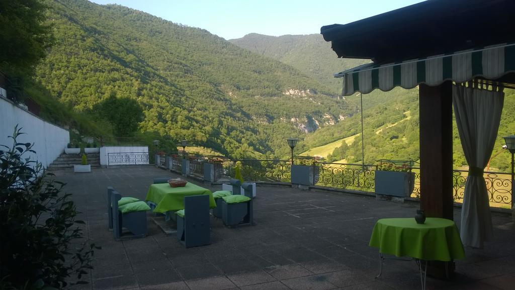 B&B Il Santo Pellegrino Adrara San Rocco Bagian luar foto