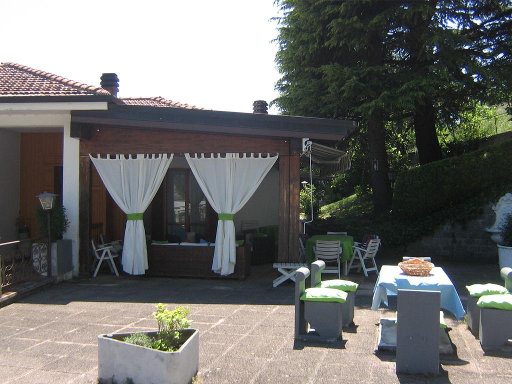 B&B Il Santo Pellegrino Adrara San Rocco Bagian luar foto